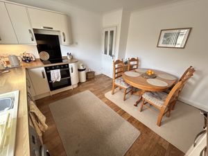 Photo 8- click for photo gallery